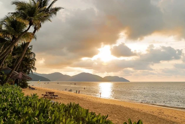 Batu Ferringhi Beach Penang - Perfect for day trips